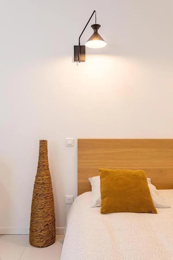 Love Room Jacuzzi Sauna Privatif Marseille Apartment